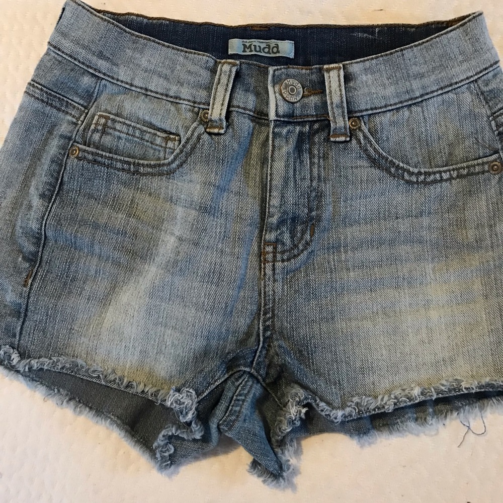 Mudd hi rise size 0 jean shorts